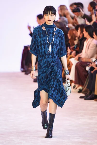 Look 41